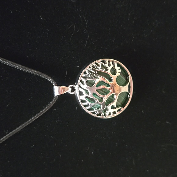 Green Malachite Tree of life Necklace N101 - Picture 2 of 3
